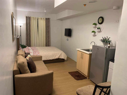 Crown Asia Pinesuites Tagaytay